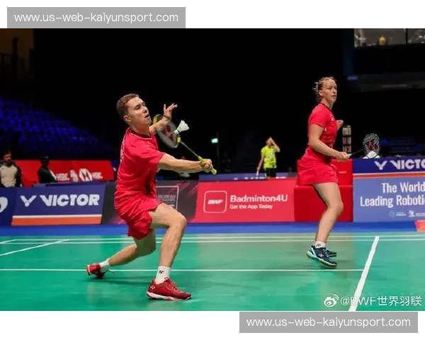 世界羽联巡回赛历史交锋：见证羽坛巅峰对决的精彩瞬间